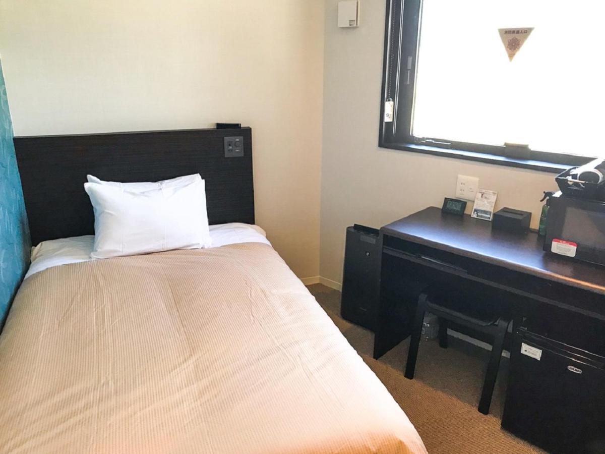 Hotel Livemax Ikebukuro Ekimae Tokio Buitenkant foto